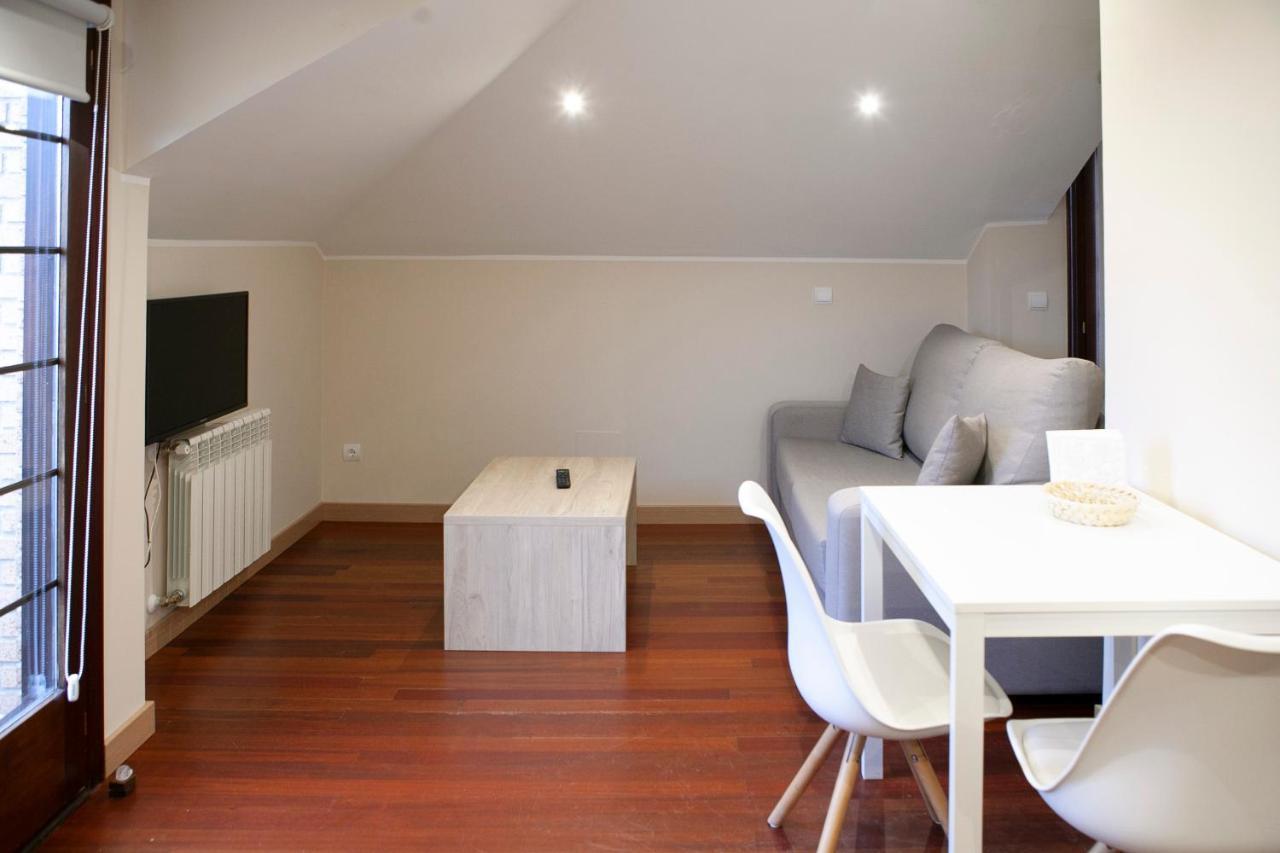 Apartamentos La Canal Сото-де-ла-Марина Экстерьер фото