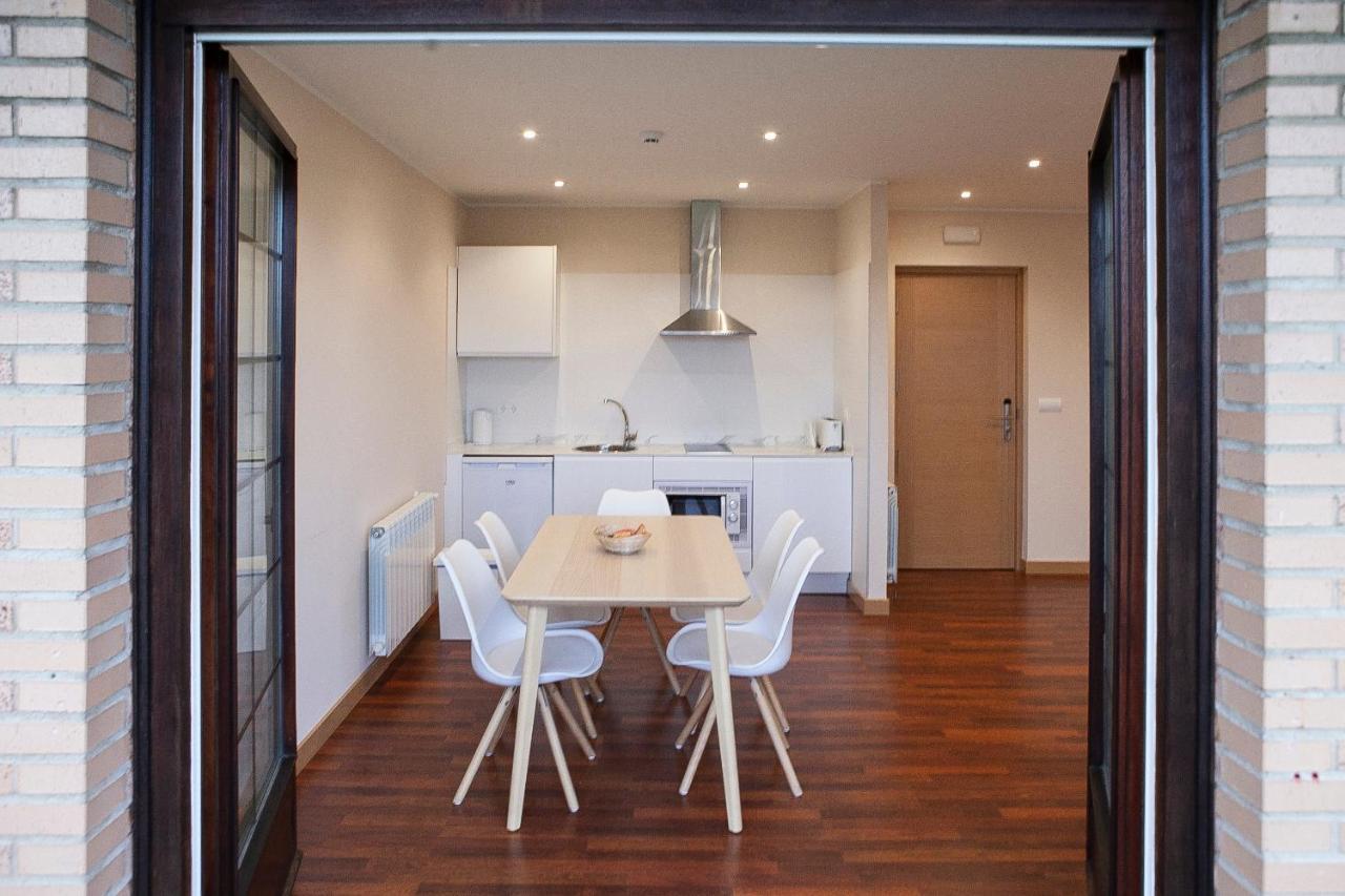 Apartamentos La Canal Сото-де-ла-Марина Экстерьер фото